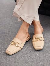 Charger l\'image dans la visionneuse de la galerie, CUCCOO BIZCHIC Women Metal Decor Square Toe Mule Flats, Fashion Outdoor Flats