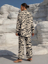 Charger l\'image dans la visionneuse de la galerie, Clasi Solid Color Button Down Long Sleeve Shirt And Wide Leg Pants