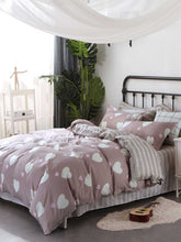 Charger l\'image dans la visionneuse de la galerie, Heart & Striped Print Sheet Set