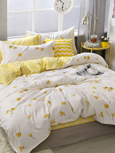 Charger l\'image dans la visionneuse de la galerie, Falling Flower Print Sheet Set