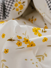 Charger l\'image dans la visionneuse de la galerie, Flower Print Bedding Set Without Filler
