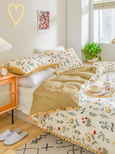 Charger l\'image dans la visionneuse de la galerie, Pom Pom Decor Flower Print Duvet Cover Set Without Filler