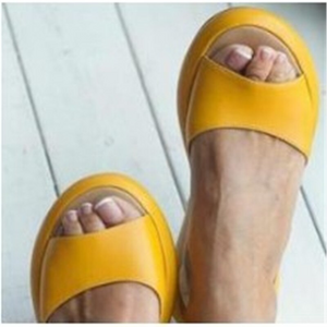 Summer shoe open sandal