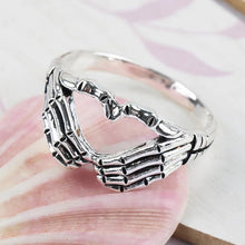 Load image into Gallery viewer, Love Gesture Retro Ring Skull Hand Combination Love Ring