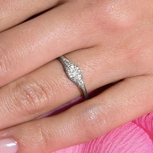 Dainty Minimalist Stacking Ring For Women Trend Cubic Zircon Gold Color Crystal Finger Accessories for Female Jewelry Gift R737