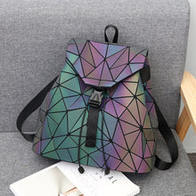 Charger l\&#39;image dans la visionneuse de la galerie, New Laser Luminous Package Geometric Rhombic Backpack