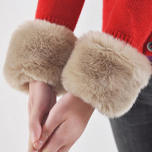 1 pair Women Fashion Winter Warm Faux Fur Elastic Wrist Slap On Cuffs Ladies Solid Color Arm Warmer Plush Wrist Protector