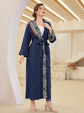 Load image into Gallery viewer, Fringe Detail Geo Panel Belted Abaya