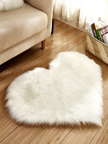 1pc Plush Heart Shaped Rug Heart Shaped Area Rug Plush Carpet For Living Room Bedroom