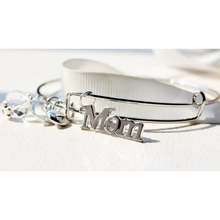 Load image into Gallery viewer, Silver Bangle : Mom love (Ships From USA)