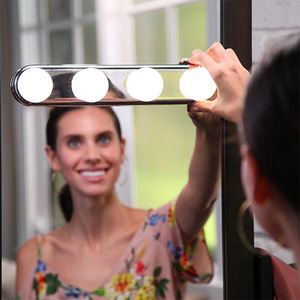 4 led studio mirror lights
