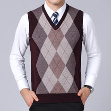Load image into Gallery viewer, 2022 New Fashion Brand Sweater For Mens Pullovers plaid Slim