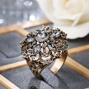 Kinel Luxury Gray Crystal Flower Vintage Wedding Rings