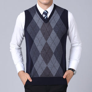 2022 New Fashion Brand Sweater For Mens Pullovers plaid Slim Fit Jumpers Knitred Vest Autumn Korean Style  Casual Men Clothes