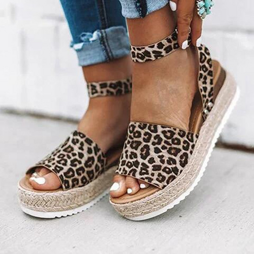 Open toe sandal