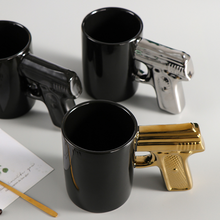 Charger l\&#39;image dans la visionneuse de la galerie, Creative Fashion Personality Ceramic Mugs Model Pistol Jug Cup Landmines Modeling Cup Coffee Mug Milk Mug Gift Drinkware 권총컵